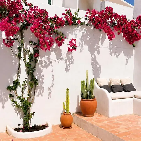 Casa Ana Charming 2br In *